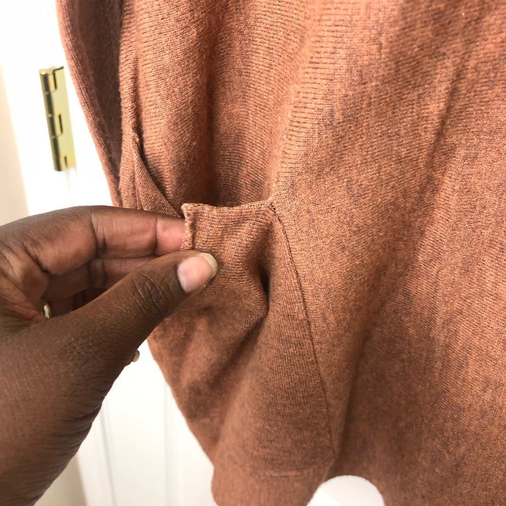 altar’d state long sleeve copper orange v neck sweater with pockets, size large - Picture 4 of 12